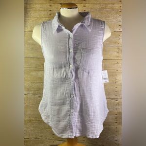 DIP Top Shirt M Sleeveless Button Up Purple Lilac NWT